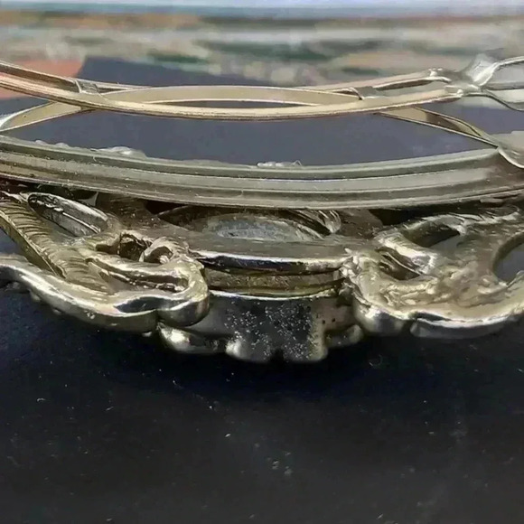 BEAUTIFUL Vintage Hair Clip - Picture 3 of 8